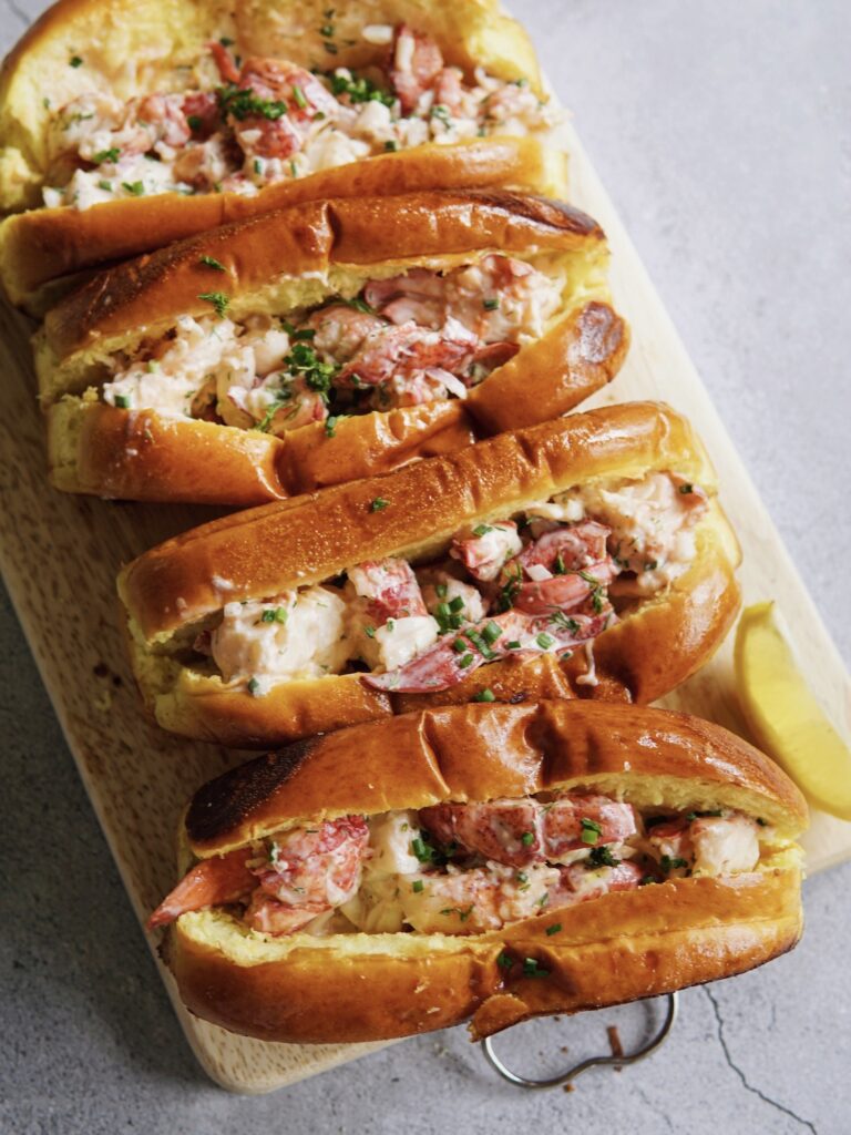 Lobster Roll Recipe with Live Lobsters - The Bakeanista