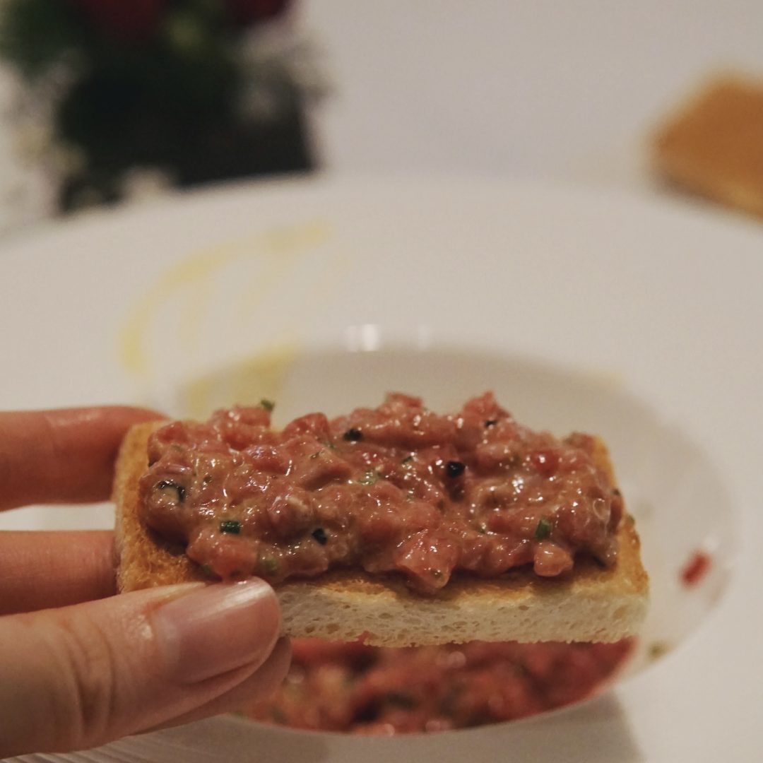 Wagyu-Tartare-with-Egg-Mollet